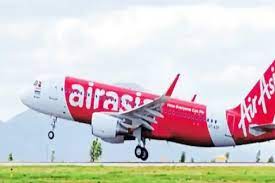 UP News: लखनऊ एयरपोर्ट पर टेक ऑफ कर रहे विमान से टकराया पक्षी, सभी यात्री सुरक्षित