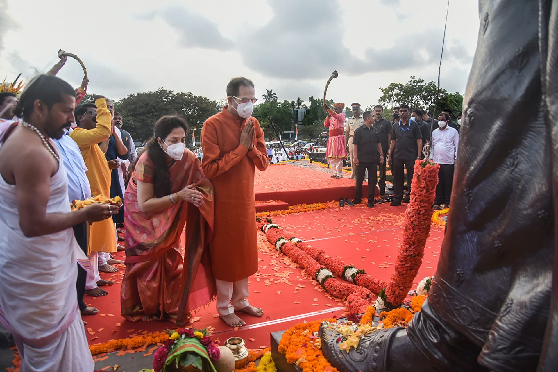 ‘2002 के गोधरा दंगों के बाद चली जाती नरेंद्र मोदी की कुर्सी’, उद्धव ठाकरे ने याद किये वो दिन