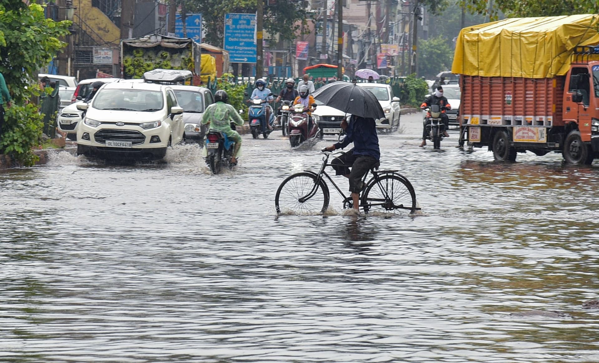 Weather Today Update : हिमाचल प्रदेश के कई इलाकों में होगी 36-48 घंटे में भारी बारिश