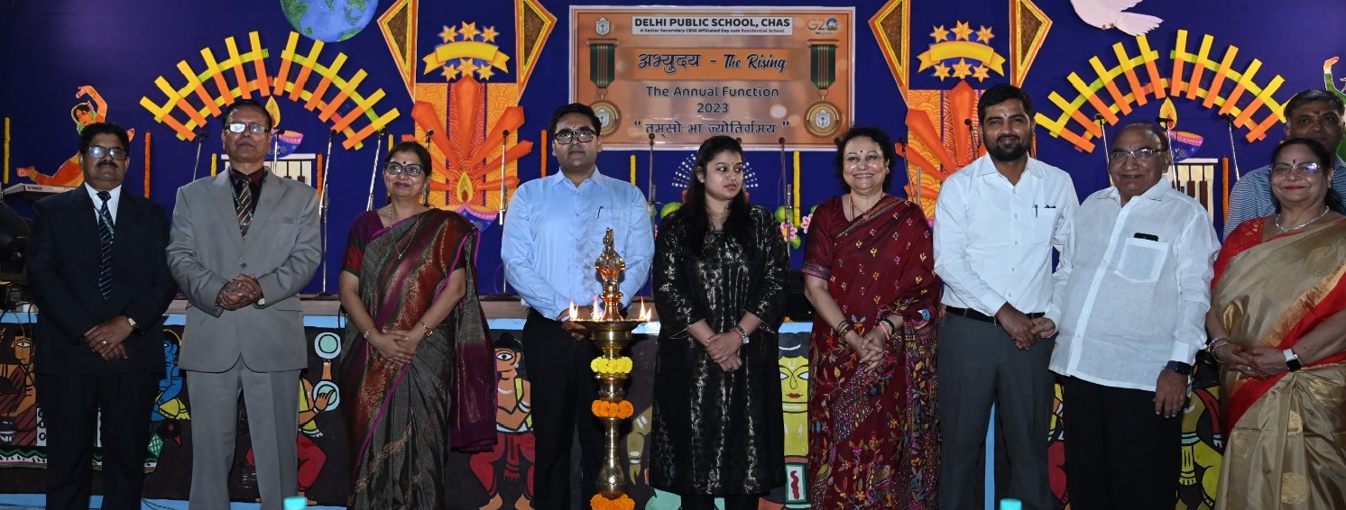 डीपीएस चास : शैक्षणिक एवं सह-शैक्षणिक क्षेत्रों में उत्कृष्ट प्रदर्शन करने वाले 251 विद्यार्थी सम्मानित