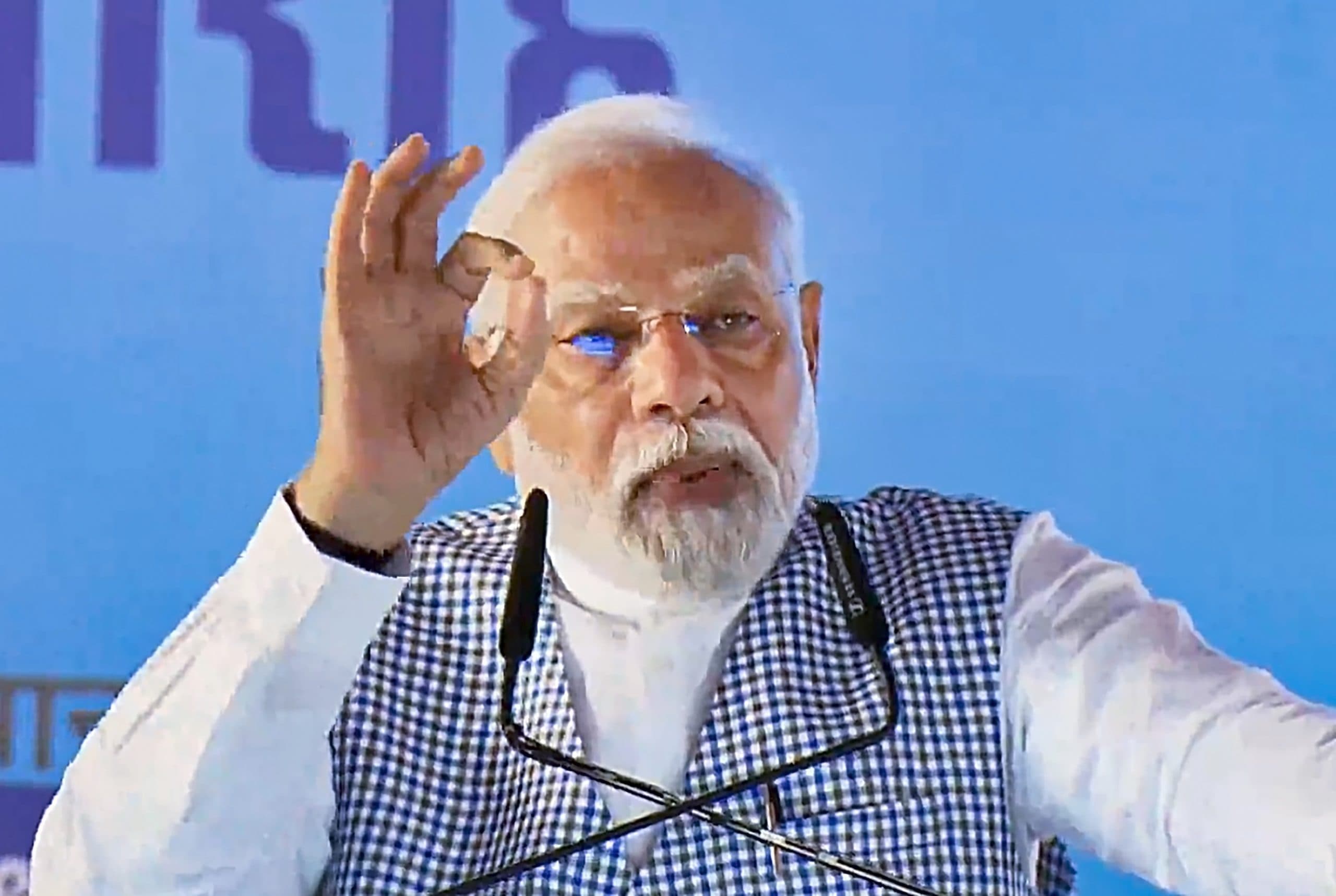 MP Election 2023 : ...और सस्ता होगा गैस सिलेंडर? जबलपुर की रैली में पीएम मोदी ने कही ये बात