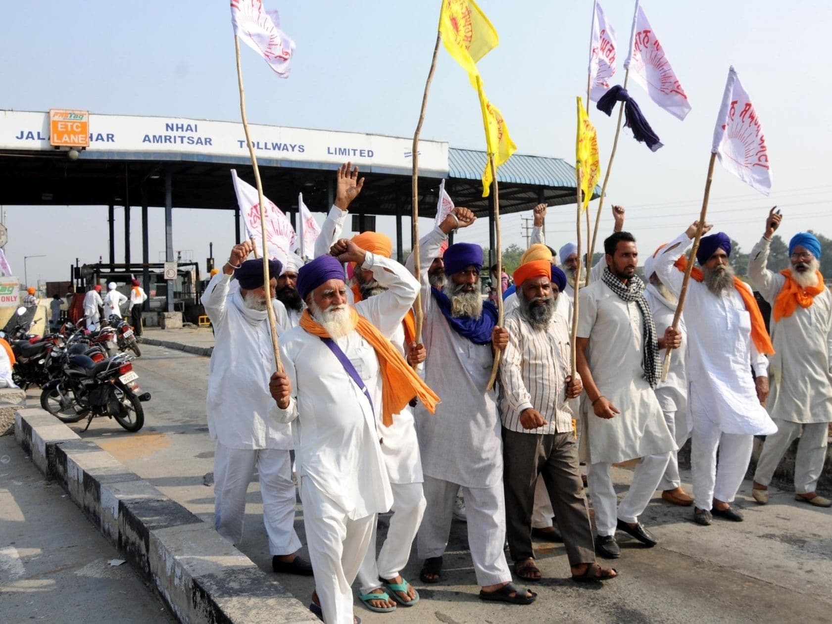 Kisan Andolan LIVE Updates: टिकरी, धनसा बॉर्डर बंद, झटीकरा बॉर्डर केवल दोपहिया और पैदल यात्रियों के लिए खुला