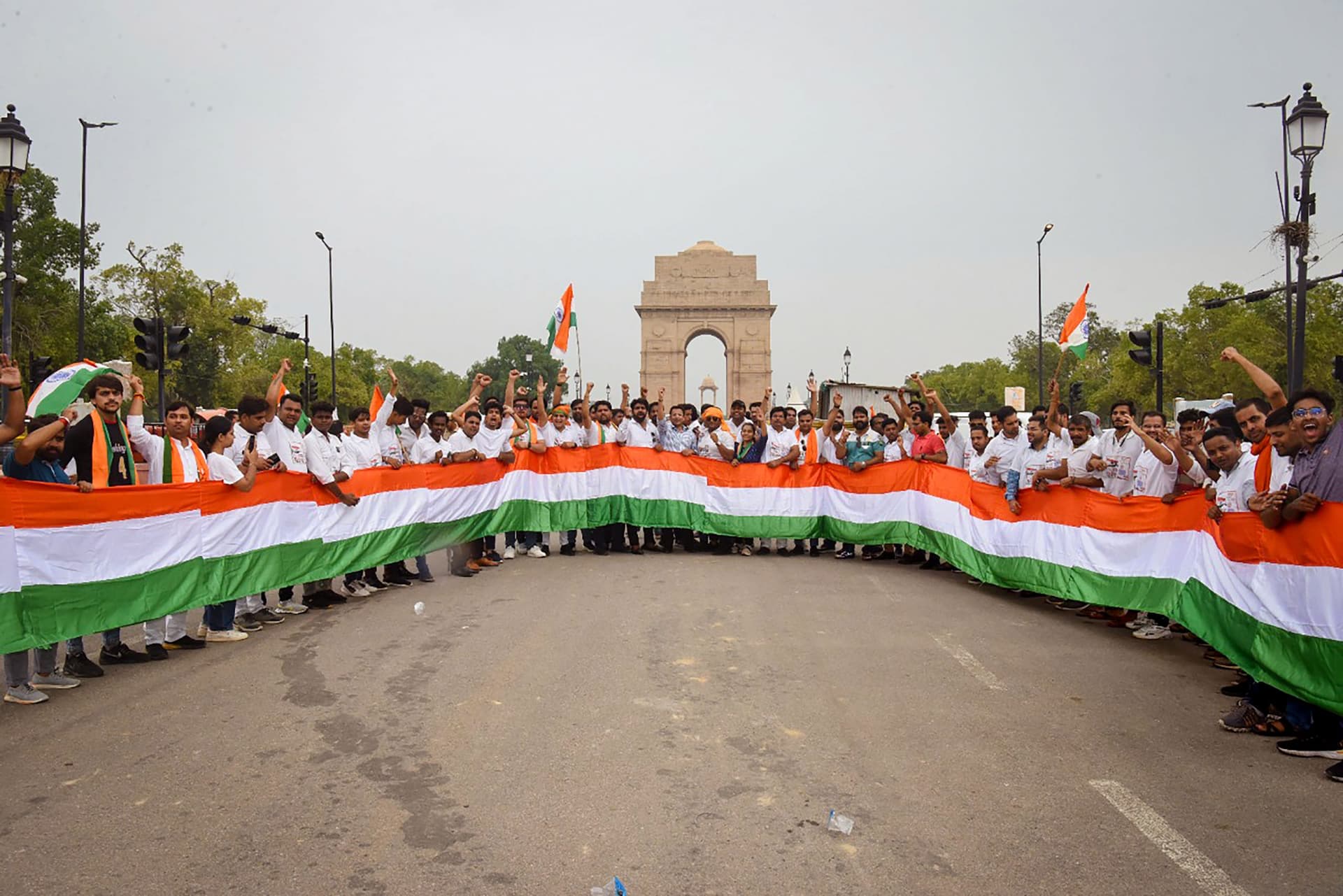 Delhi on Alert : जमीन से आसमान तक सुरक्षा एजेंसी की पैनी नजर, दिल्ली में 10 हजार से ज्यादा जवान तैनात