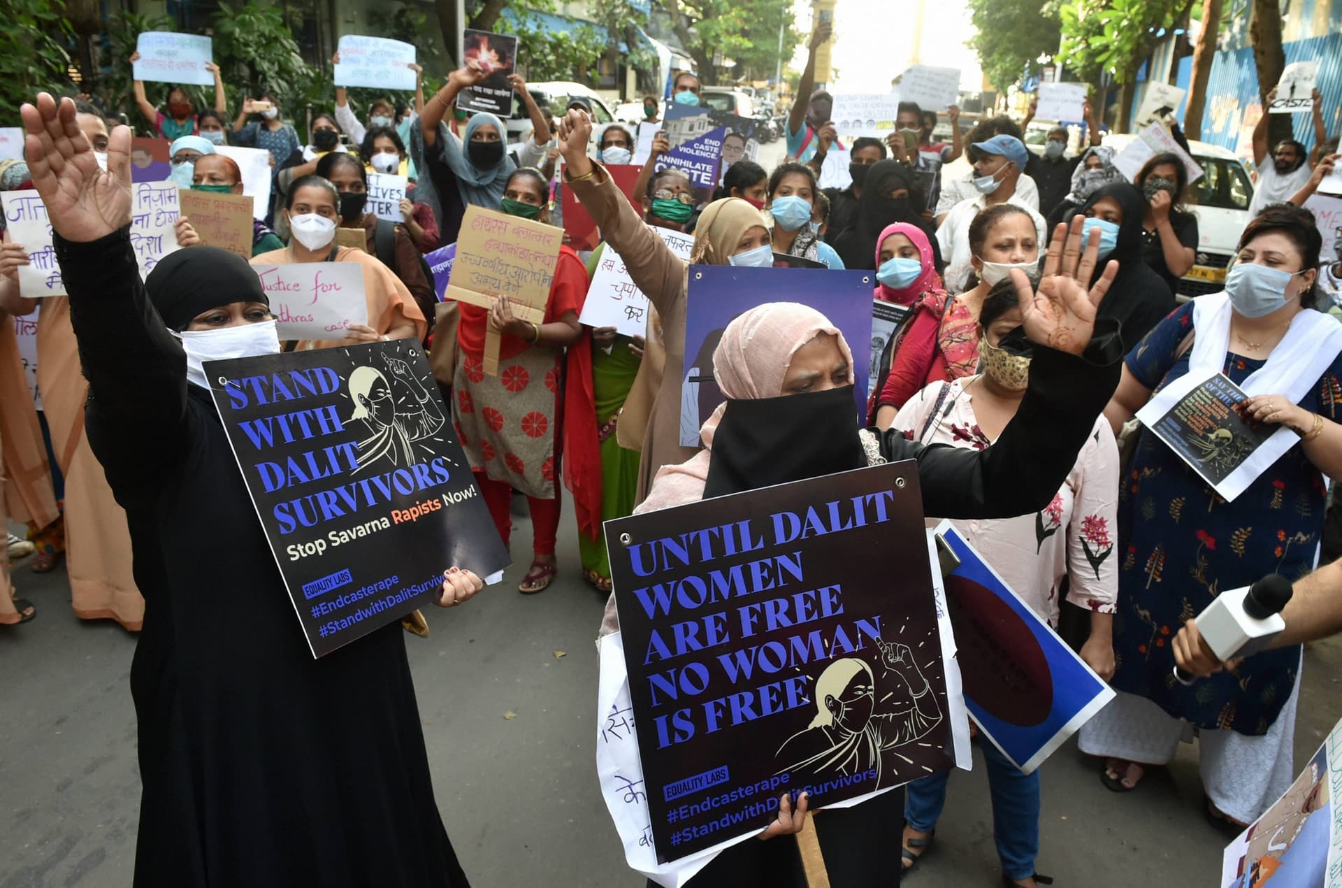 Hathras Gangrape Case : आरोपियों ने जेल से एसपी को लिखी चिट्ठी, खुद को बताया बेकसूर, कहा- मां और भाई ने मिलकर की है हत्या