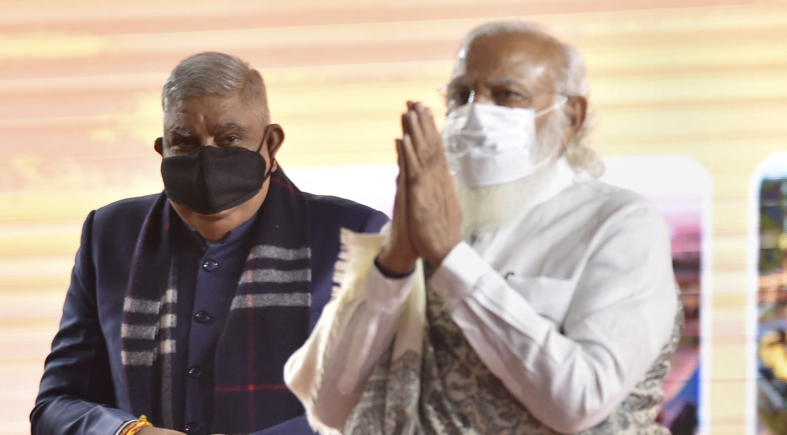 बंगाल को व्यापार व औद्योगिकीकरण में अव्वल बनाना है : पीएम नरेंद्र मोदी