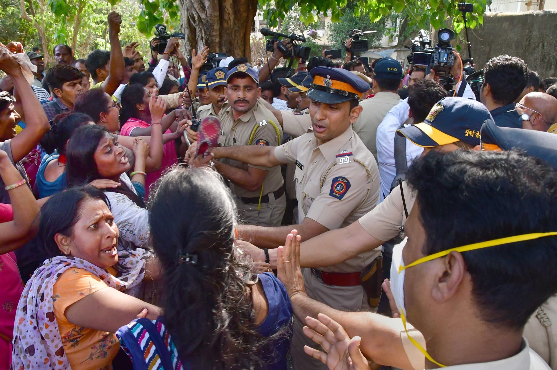 ‘शरद पवार के निवास पर ‘हमला’ उन लोगों की साजिश है जिन्हें एमवीए सरकार खटकती है’, संजय राउत ने कही ये बात