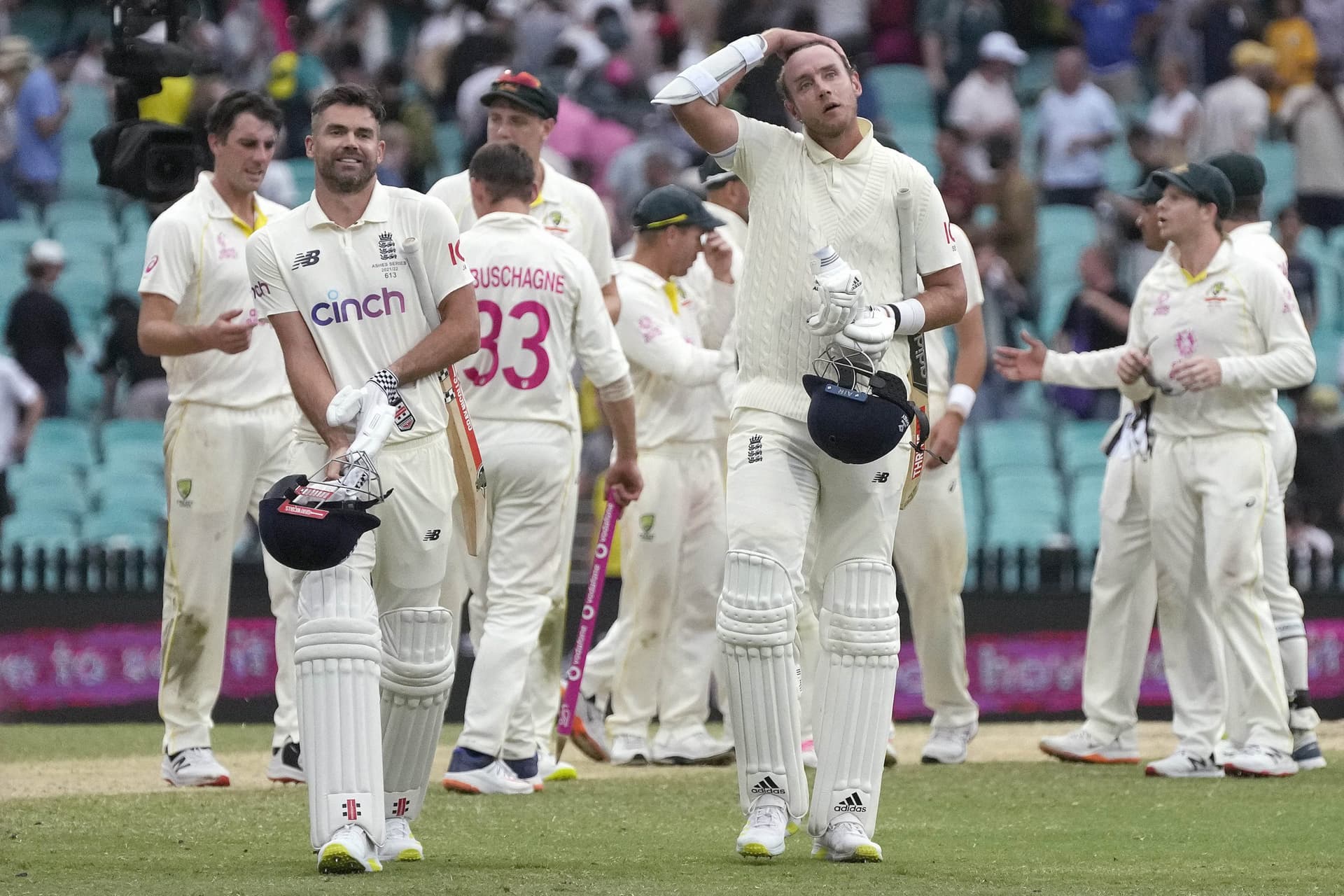 Ashes: इंग्लैंड ने चौथा टेस्ट कराया ड्रा, स्टुअर्ट ब्रॉड और जेम्स एंडरसन की जोड़ी ने बनाया अनोखा रिकॉर्ड