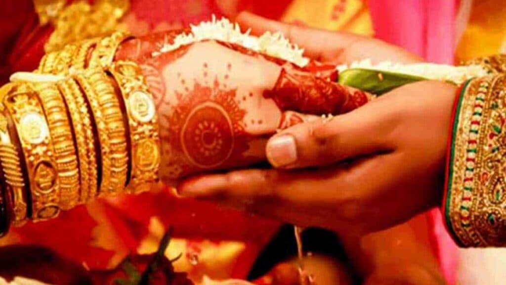 प्यार पर कैसा पहरा! कोरोना की वजह से अमेरिका से नहीं आ सका दूल्हा, हाईकोर्ट ने करवाई ऑनलाइन शादी