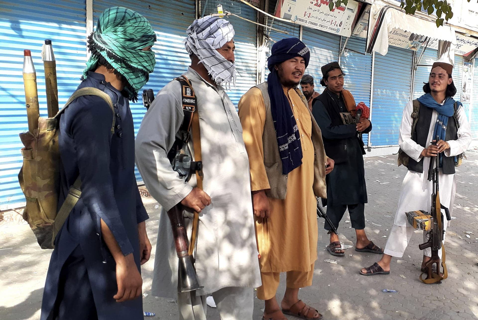 Afghanistan : काबुल भी जल्द होगा Taliban के हाथों में ? रात में कंधार तो सुबह लश्कर गाह पर आतंकियों का कब्जा