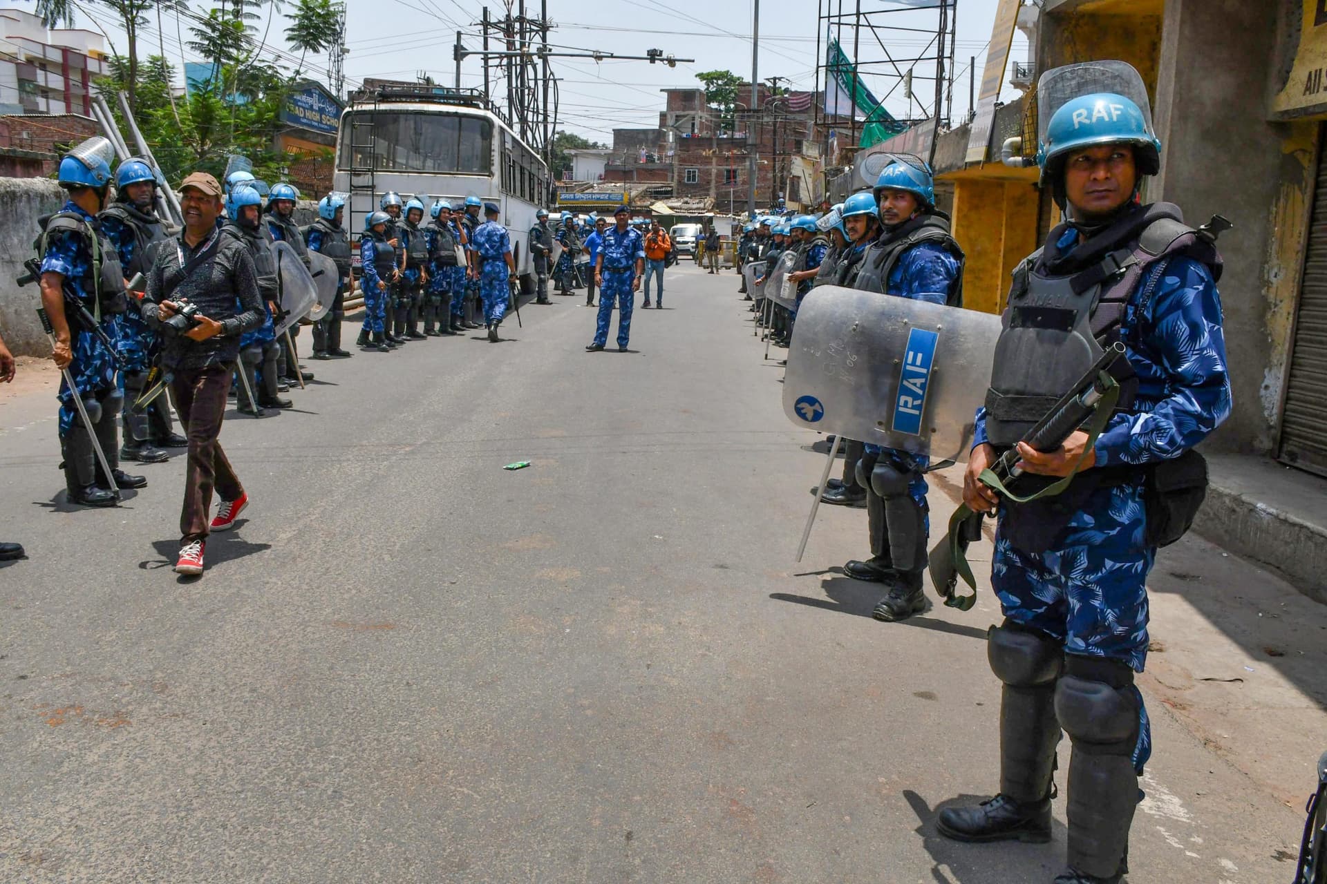 Ranchi Violence Video: समझिए क्या होता है Section 144 और Curfew में अंतर