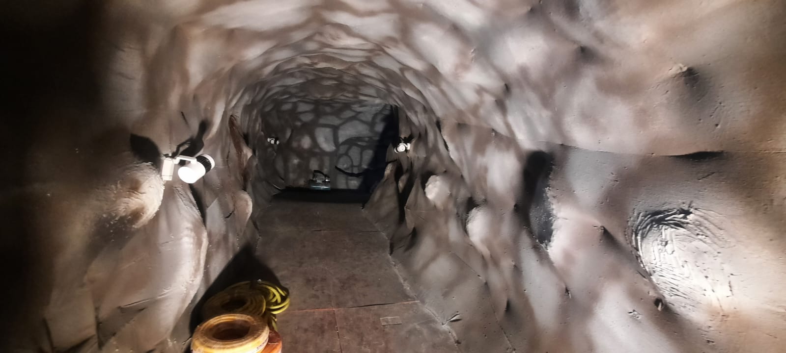 PHOTOS: बिहार में बेहद खास तरीके की बन रही गुफा, दुर्गा पूजा में वैष्णो देवी के स्वरूप का कर सकेंगे दर्शन..
