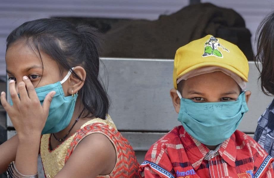 बच्चों में कोरोना जांच के लिए आया ‘लॉलीपॉप टेस्टिंग किट’, ऑस्ट्रिया, जर्मनी सहित कई देशों में हो रहा है इस्तेमाल
