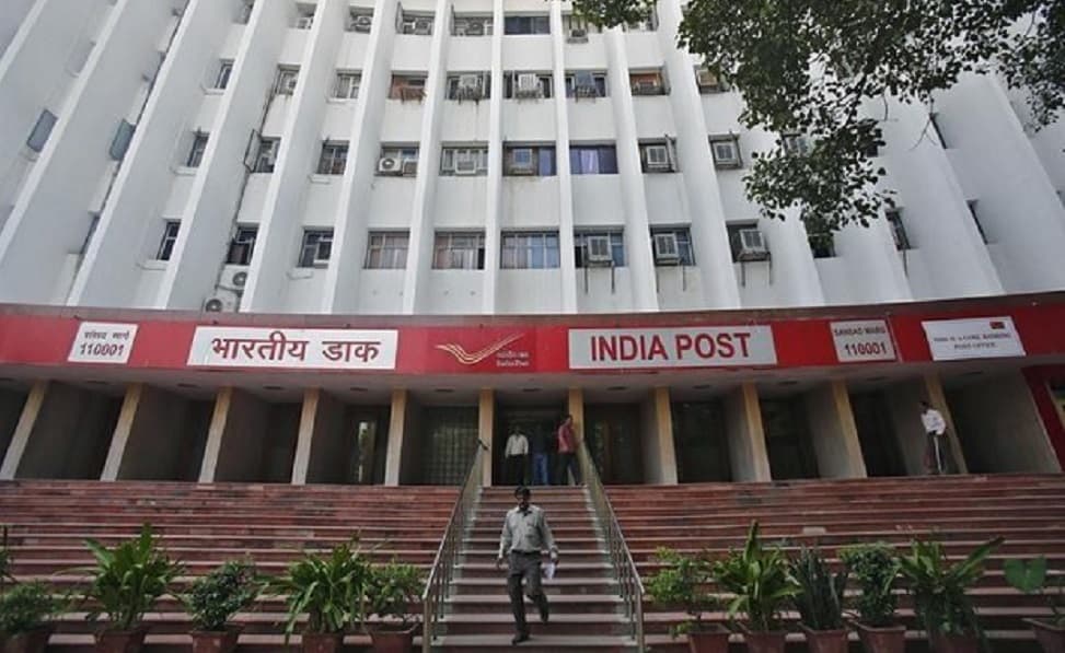Corona Lockdown: राशन से लेकर दवा तक आपके घर पहुंचाएगा डाक विभाग, 17 शहरों में सेवा शुरू