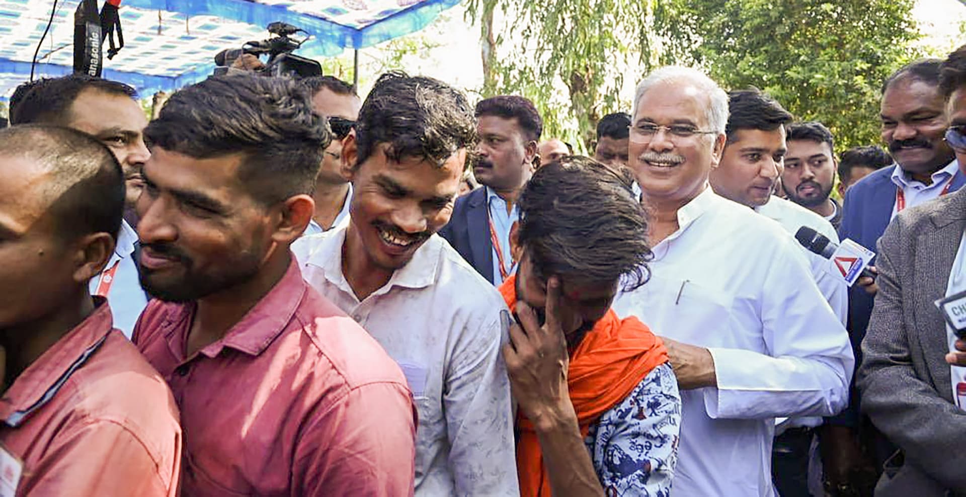 छत्तीसगढ़ में 75.08% वोटिंग, खरसिया में सबसे ज्यादा 86.54%, CM भूपेश बघेल समेत 958 की किस्मत EVM में लॉक