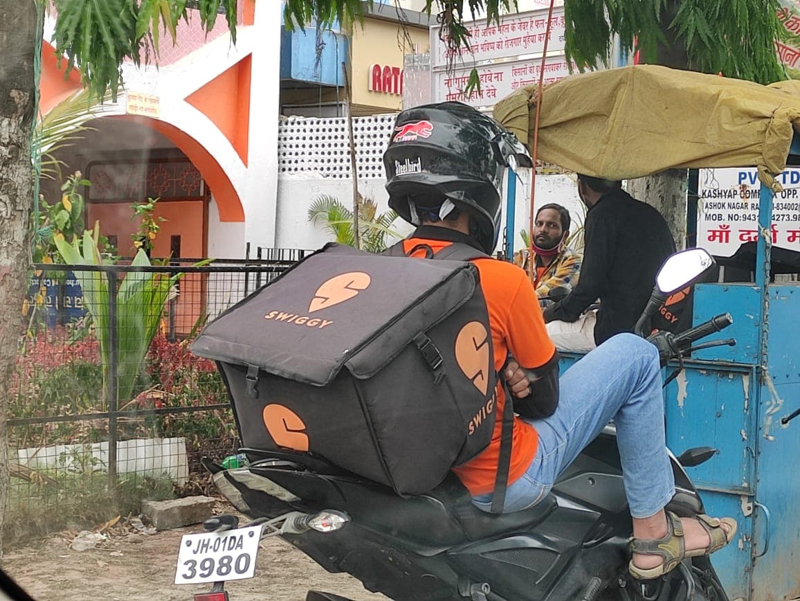 इस लॉकडाउन में क्या है स्ट्रीट फूड वालों का हाल, जल्द लौटेगा वो सड़क वाला स्वाद ?