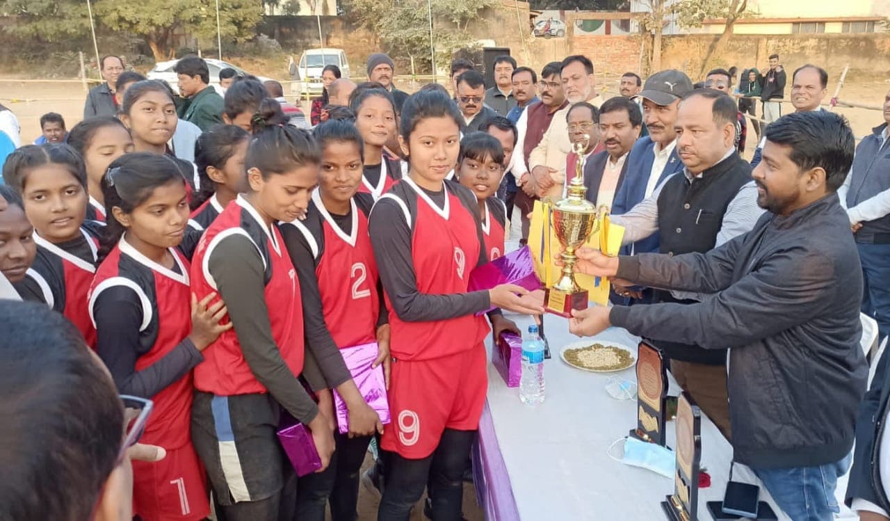 21वीं जूनियर वॉलीबॉल चैंपियनशिप : पूर्वी सिंहभूम महिला और हजारीबाग ने पुरुष वर्ग में खिताब पर जमाया कब्जा
