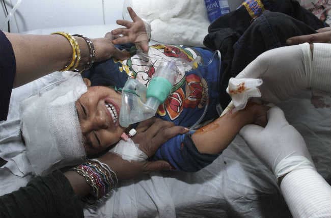पाक वाघा सीमा पर आत्मघाती हमला, 55 की मौत 200 से ज्यादा घायल, मोदी ने की हमले की निंदा