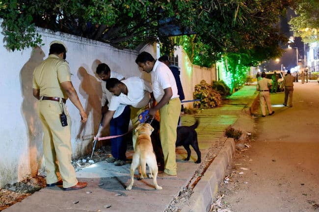 बेंगलूरु : चर्च स्ट्रीट इलाके में IED धमाका, एक महिला की मौत, तीन घायल