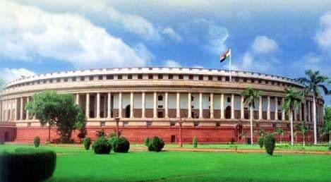 जज नियुक्ति मामला:लोस में हंगामा,जांच के लिए सरकार करेगी आयोग का गठन