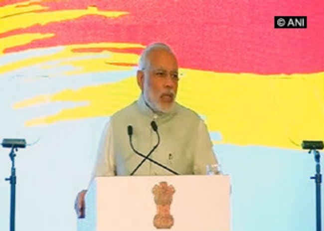 2016 में लागू हो जायेगा जीएसटी : नरेंद्र मोदी