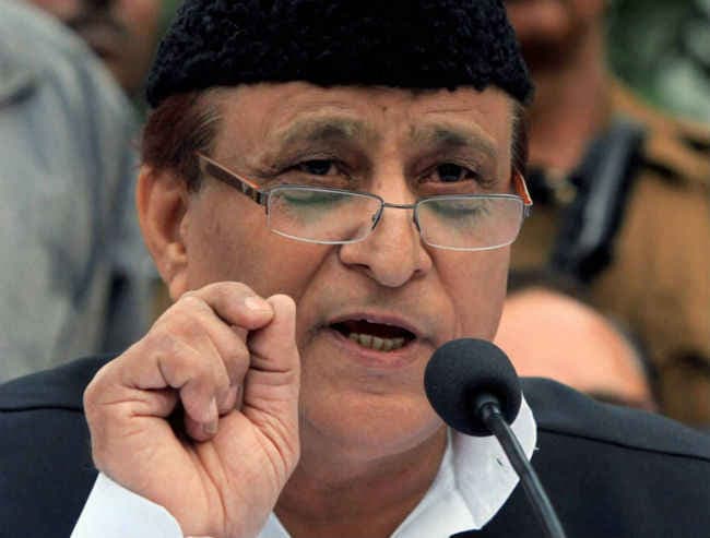 दादरी मामले को UN में उठाने पर आमादा हैं आजम खान, देंगे इस्तीफा