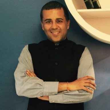 सरकारी सम्मान लौटाने वाली हस्तियों पर साधा भगत ने निशाना