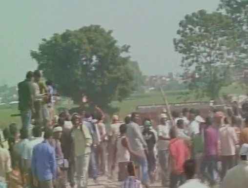 मधेशियों को हटाने के दौरान भारतीय की मौत, भारत चिंतित