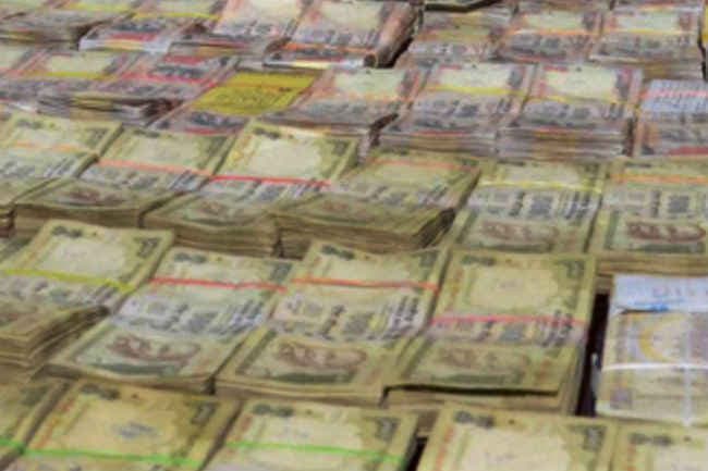राजकोषीय घाटा अप्रैल-अक्तूबर में बजट अनुमान के 74 % के बराबर राजकोषीय घाटा अप्रैल-अक्तूबर में बजट अनुमान के 74 % के बराबर