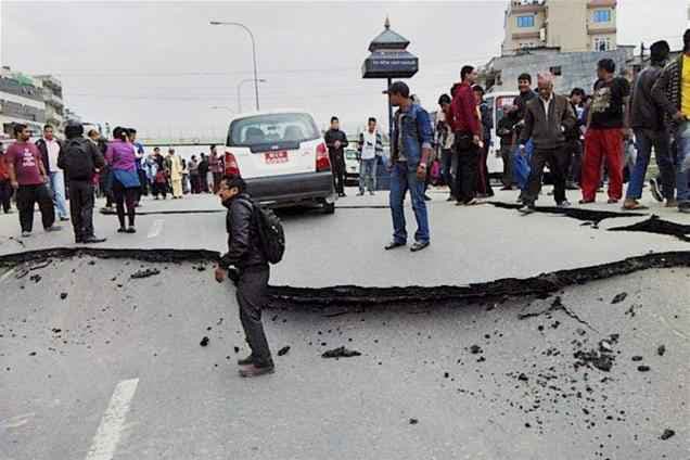 नेपाल के लिए साल 2015, कभी खुशी कभी गम