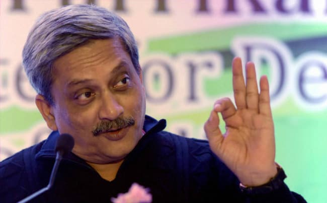 एक रैंक, एक पेंशन योजना पर तेज गति से काम आगे बढ रहा है : पर्रिकर