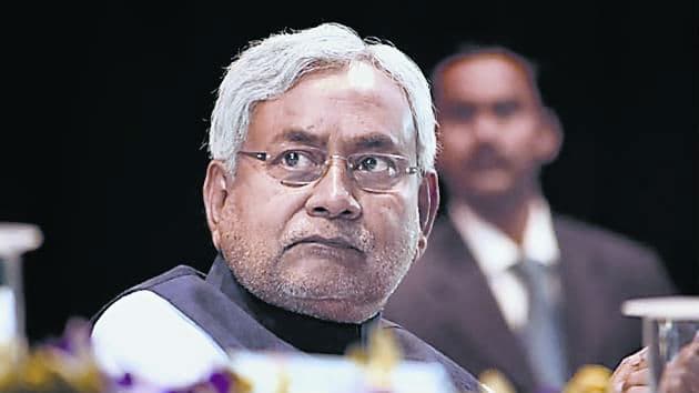 नीतीश चौथी बार बिहार के मुख्यमंत्री बनें, जीतन राम मांझी भी शपथ ग्रहण समारोह में हुए शामिल