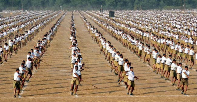 अब से राष्ट्रीय स्वयंसेवक संघ के कार्यक्रम में भाग ले पाएंगे सरकारी कर्मचारी