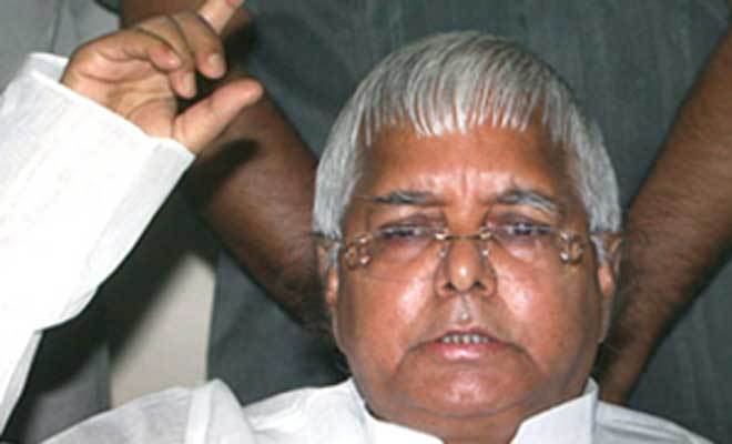 शरद-लालू ने की मुलायम से मुलाकात, विलय पर नहीं बनी बात