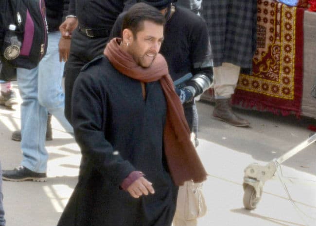 शाहरुख-आमिर कर रहे हैं सलमान की ”बजरंगी…” का प्रमोशन, देखें वीडियो