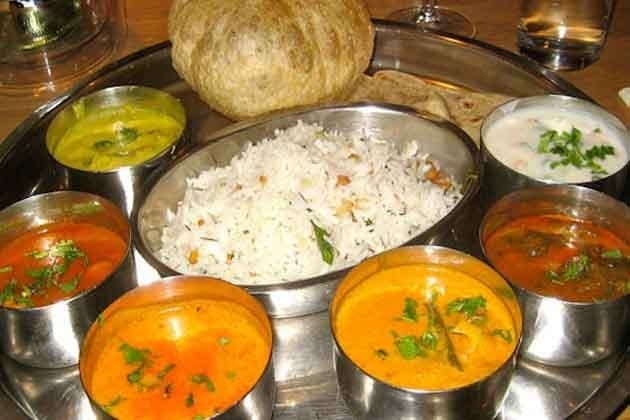 सिर्फ एसी रेस्टोरेन्ट्स में बिल के 40 प्रतिशत पर लगेगा सर्विस टैक्स