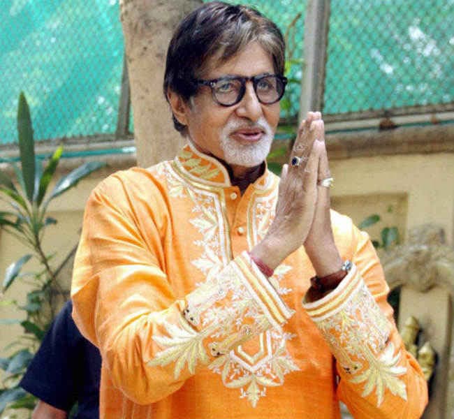 बॉलीवुड सितारों ने फैंस को दी ”खुशहाल और शानदार” ओणम की बधाई