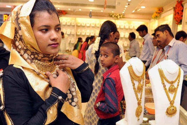पाक में भारतीय ज्वैलरी की चमक बढ़ी