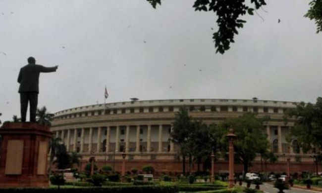 अब अपना वेतन खुद तय नहीं करेंगे सांसद, वेतनमान को बनेगा पारिश्रमिक आयोग