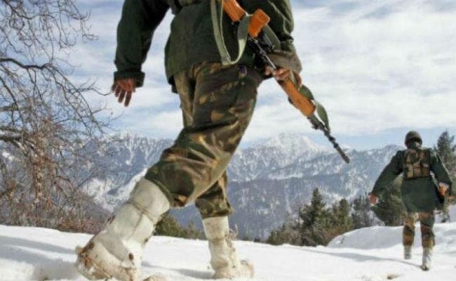 लद्दाख में घुसे चीनी सैनिक, नहर का काम रुकवाया, भारतीय सेना ने कहा- नहीं हुई घुसपैठ