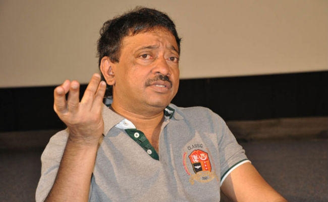 RGV ने डोनाल्ड ट्रंप की पत्नी पर की आपत्तिजनक टिप्पणी, मिशेल ओबामा संग की तुलना
