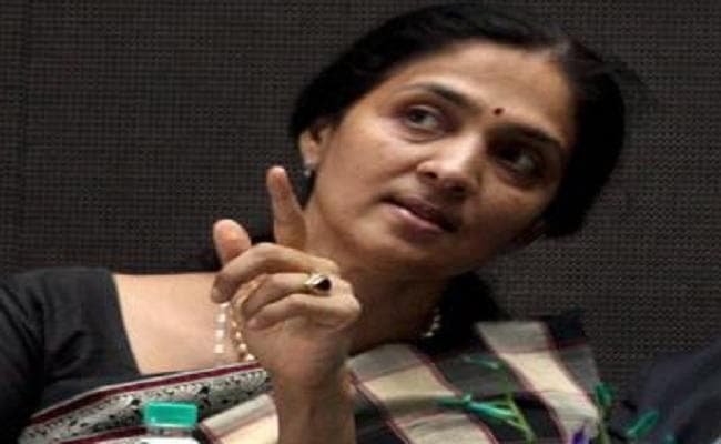 NSE: एमडी और सीइओ चित्रा रामकृष्ण ने पद छोड़ा, रविचंद्रन अंतरिम प्रमुख NSE: एमडी और सीइओ चित्रा रामकृष्ण ने पद छोड़ा, रविचंद्रन अंतरिम प्रमुख