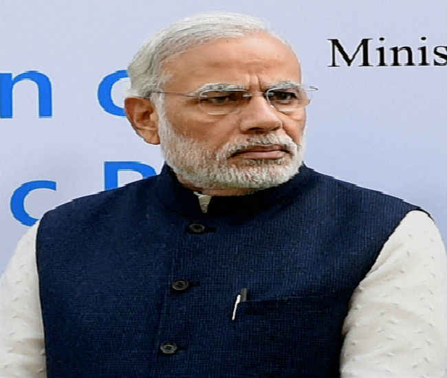 देश को 56 इंच सीने वाला नहीं, 6 इंच दिमाग वाला पीएम चाहिए