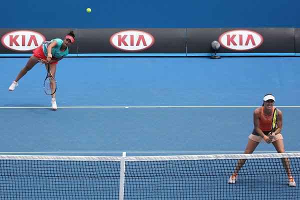 आस्ट्रेलियन ओपन : सानिया, बोपन्ना युगल स्पर्धाओं के क्वार्टर फाइनल में