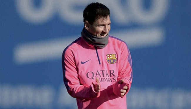 मेस्सी के दो गोल की बदौलत बार्सीलोना ने आर्सनल को हराया