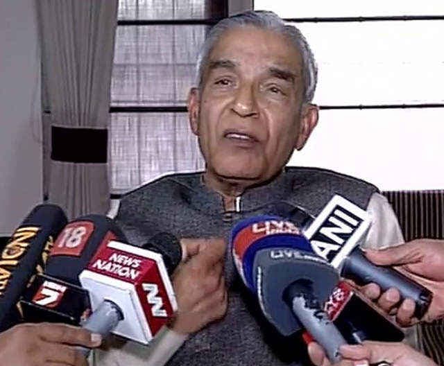 कैसा रहा सुरेश प्रभु का रेल बजट : एक्स रेल मंत्रियों की राय