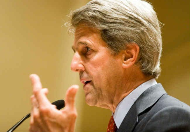 पाकिस्तान की सम्प्रभुता चुरा रहे हैं आतंकवादी संगठन : जॉन कैरी