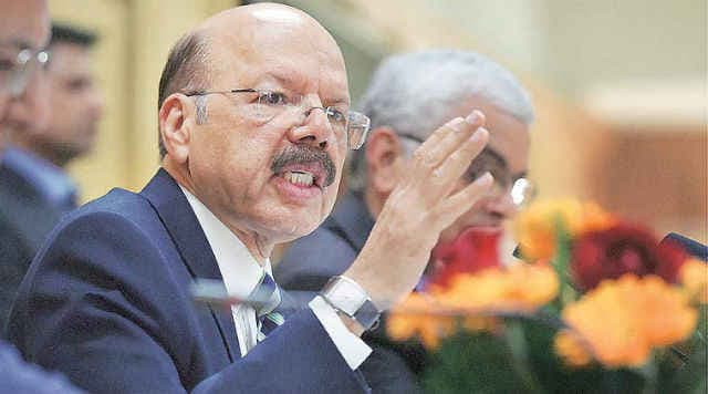 स्टिंग ऑपरेशन के आरोपों पर उठायेंगे उपयुक्त कदम : चुनाव आयोग