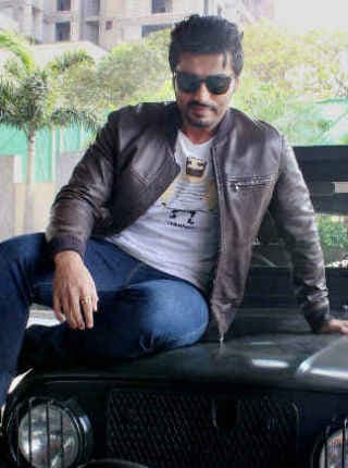 क्यों अर्जुन ने कहा,” मैं सोनम कपूर का भाई हूं…”