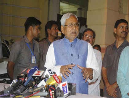 बिहार में एलईडी लाइट में घपला करने वालों पर सख्त कार्रवाई : नीतीश
