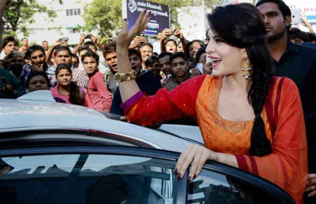 ''हाउसफुल'' की तीनों सीरीज में नजर आ चुकी हैं जैकलीन फर्नाडीज, जानें क्‍या कहा ?